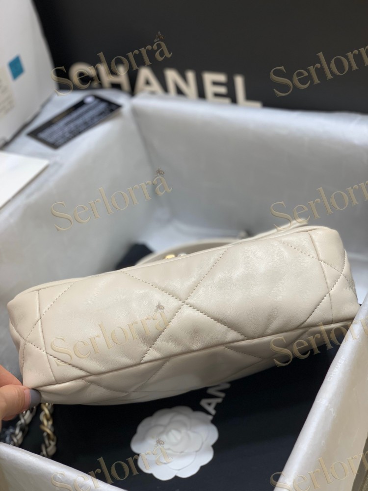 CHANEL MASTER MEDIUM 19 FLAP