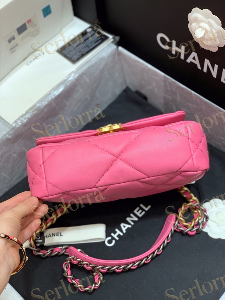 CHANEL MASTER MEDIUM 19 FLAP