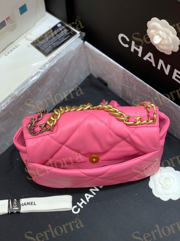 CHANEL MASTER MEDIUM 19 FLAP