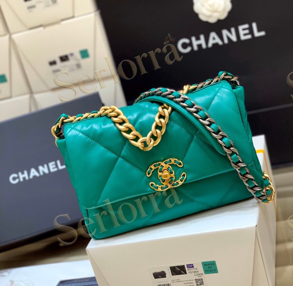 CHANEL MASTER MEDIUM 19 FLAP