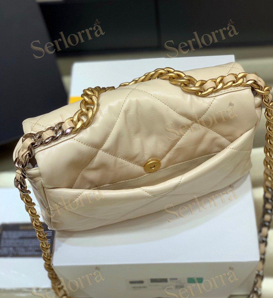CHANEL MASTER MEDIUM 19 FLAP