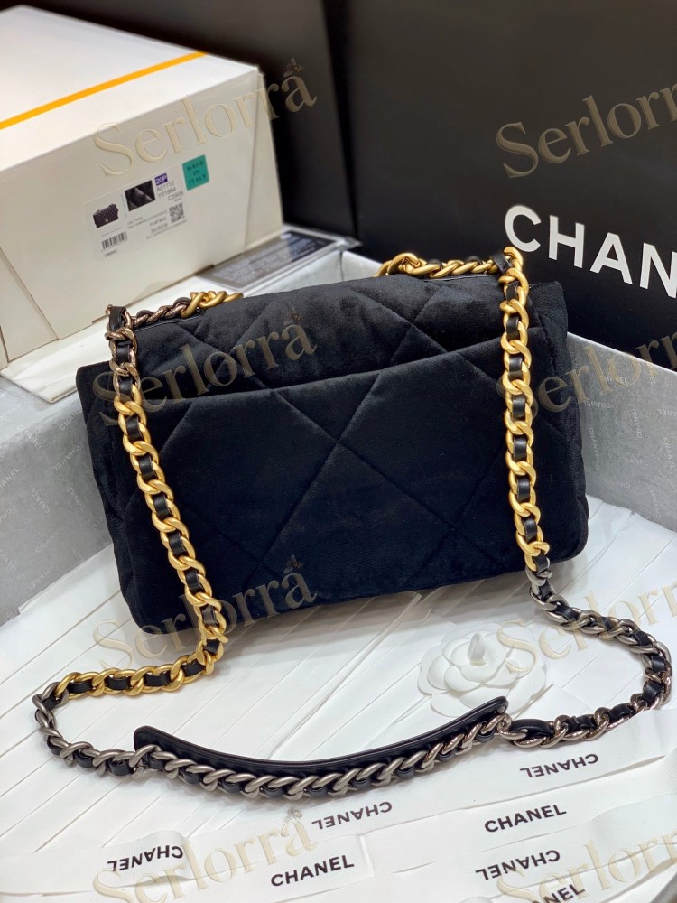 CHANEL MASTER MEDIUM 19 FLAP