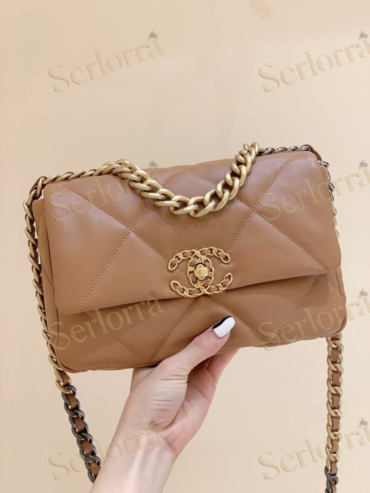 CHANEL MASTER MEDIUM 19 FLAP