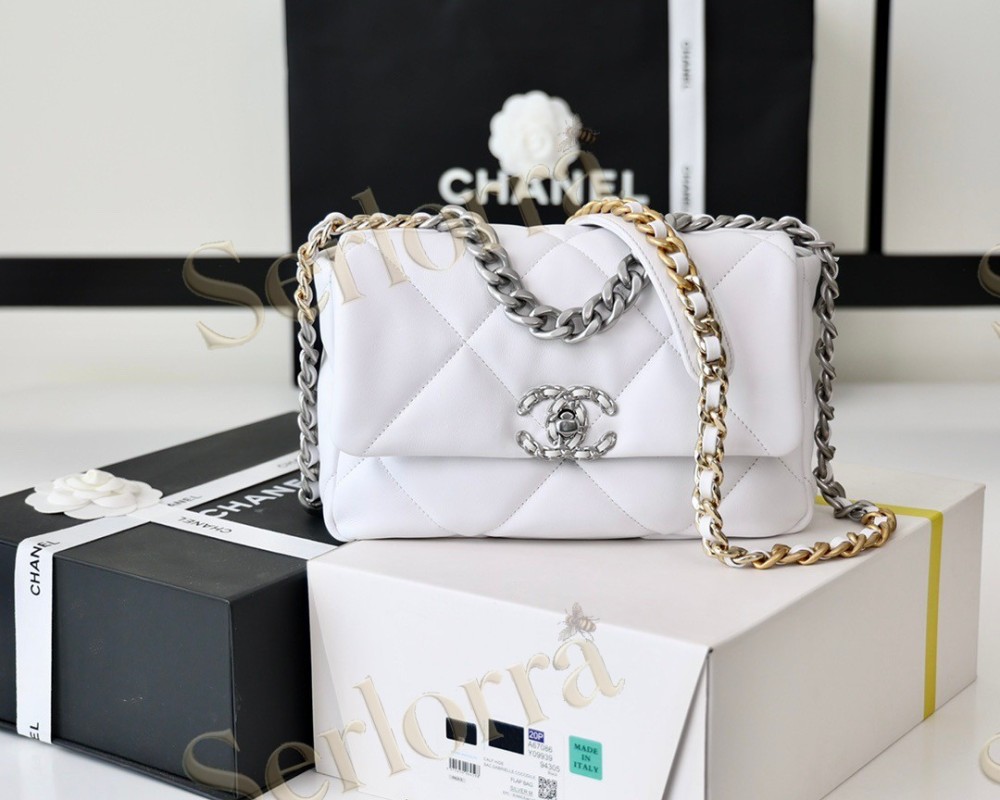 CHANEL MASTER MEDIUM 19 FLAP