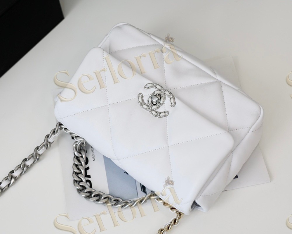 CHANEL MASTER MEDIUM 19 FLAP