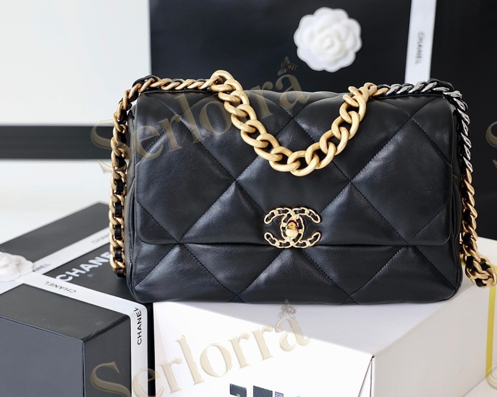 CHANEL MASTER MEDIUM 19 FLAP