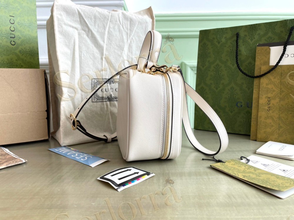 GUCCI BLONDIE TOP HANDLE BAG