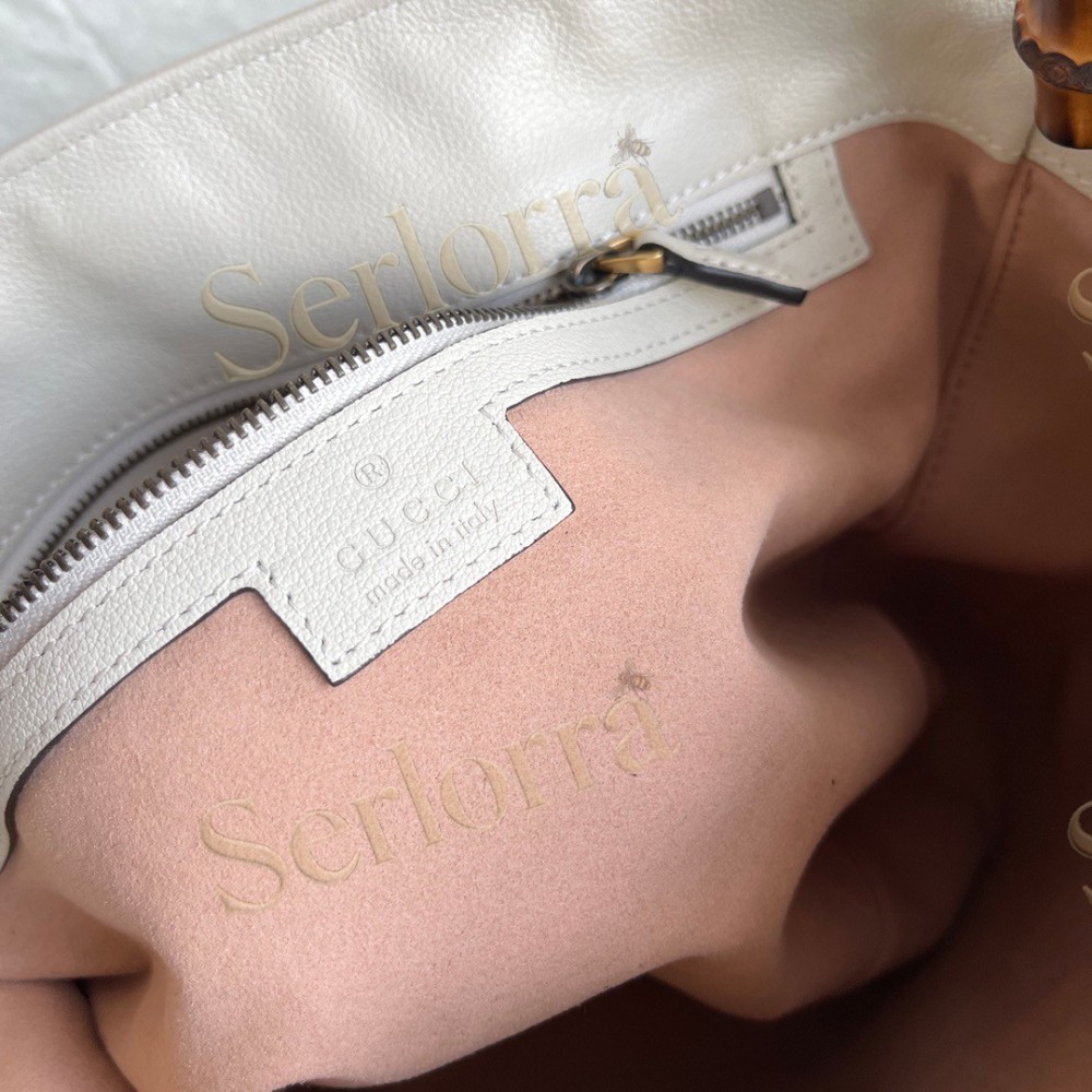 GUCCI DIANA MEDIUM SHOULDER BAG