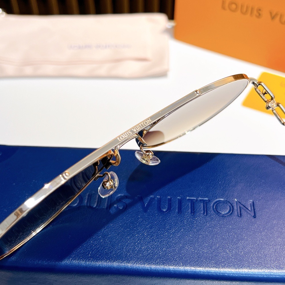 LV SUNGLASSES