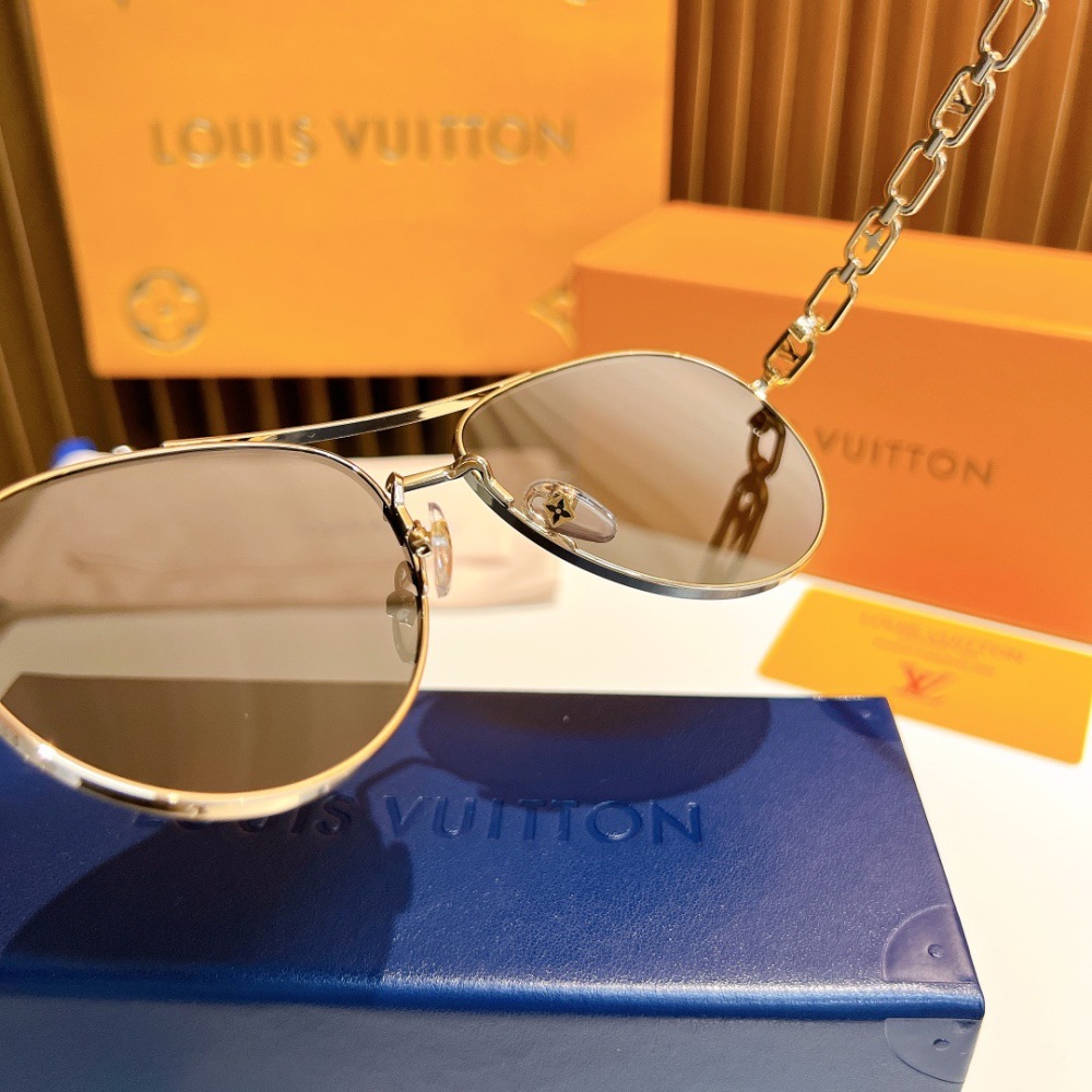 LV SUNGLASSES