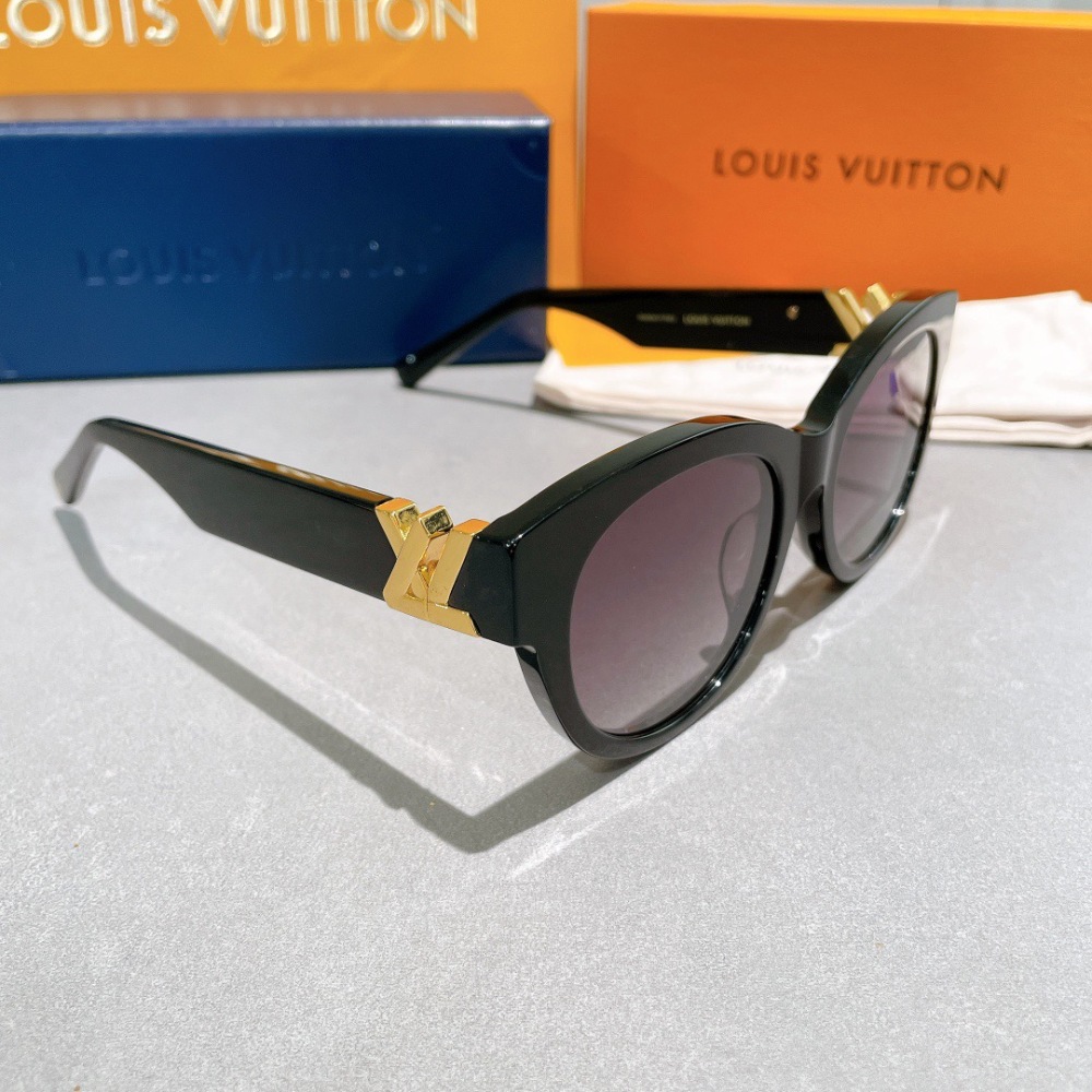 LV SUNGLASSES