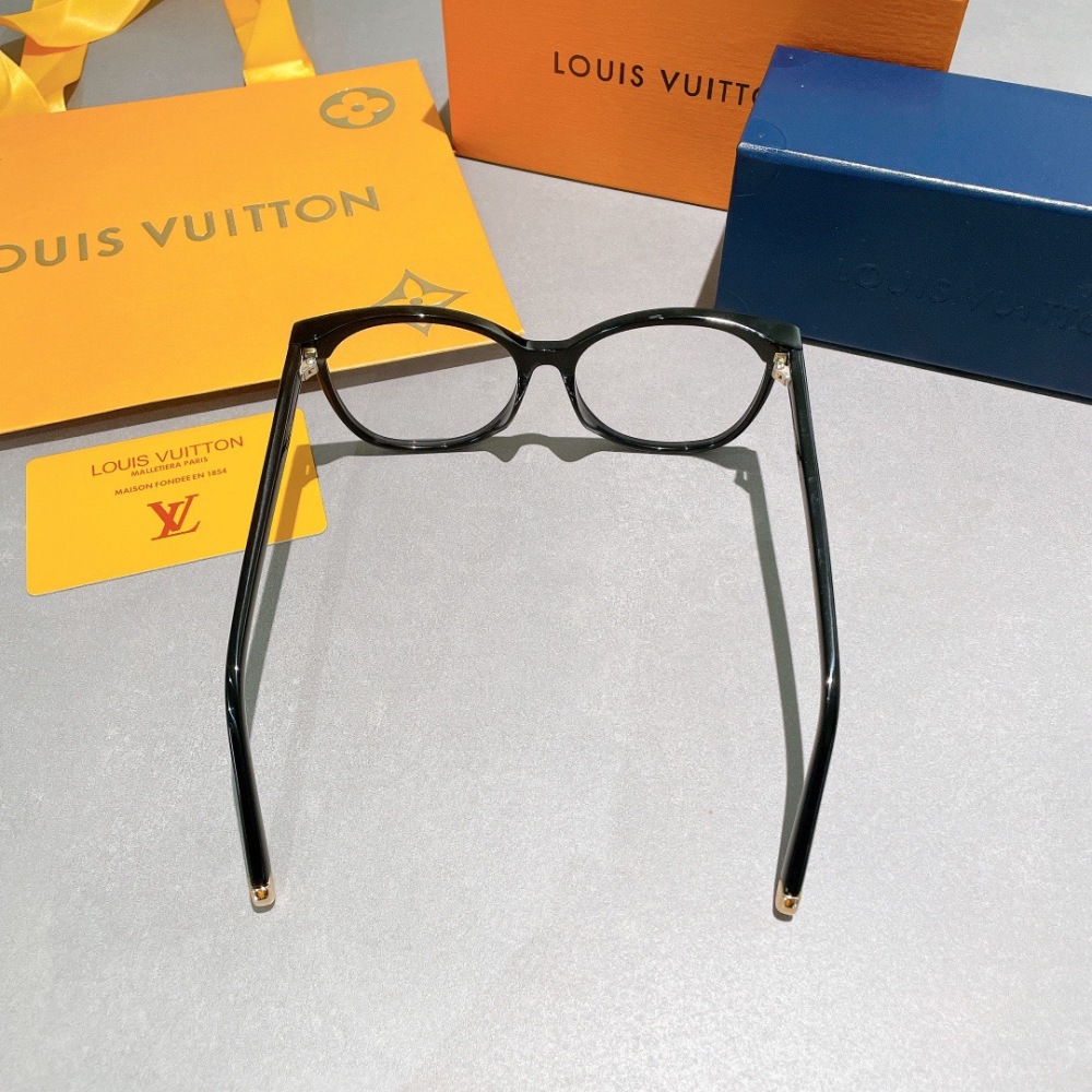 LV SUNGLASSES