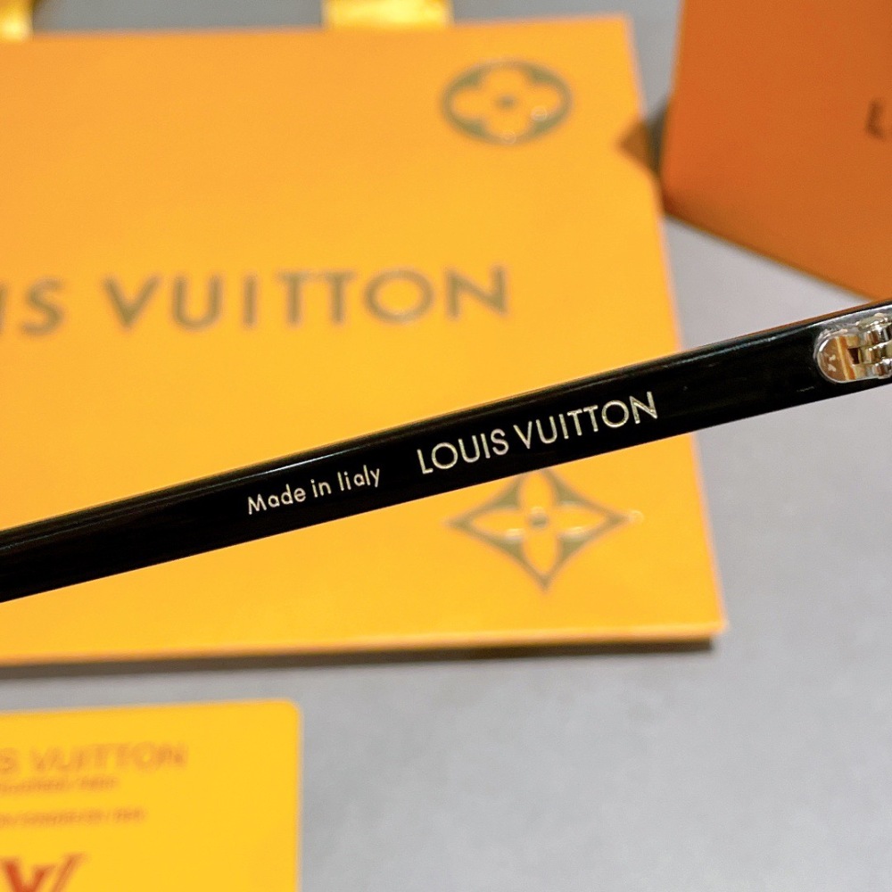 LV SUNGLASSES