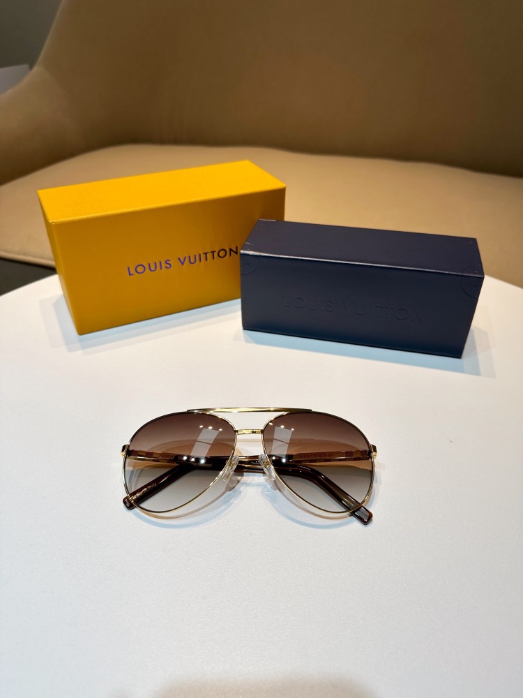 LV SUNGLASSES