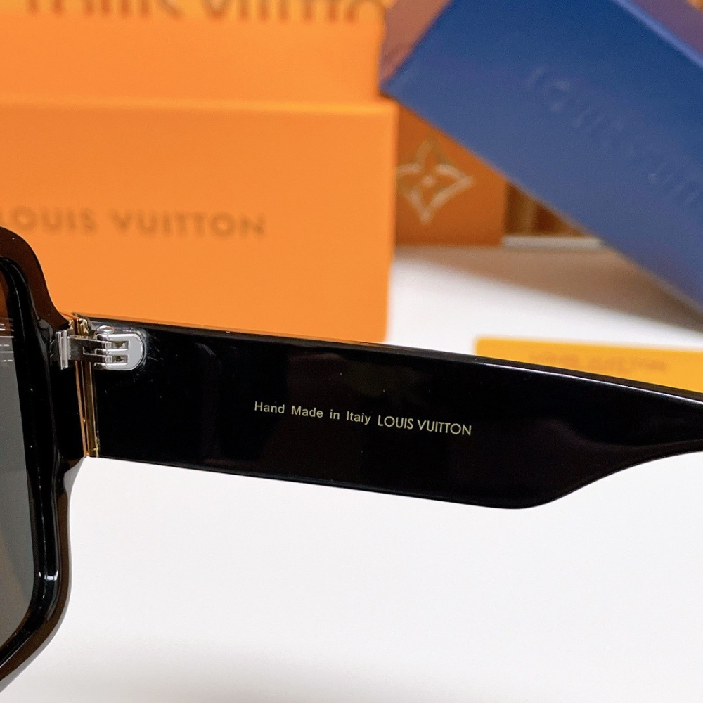 LV SUNGLASSES