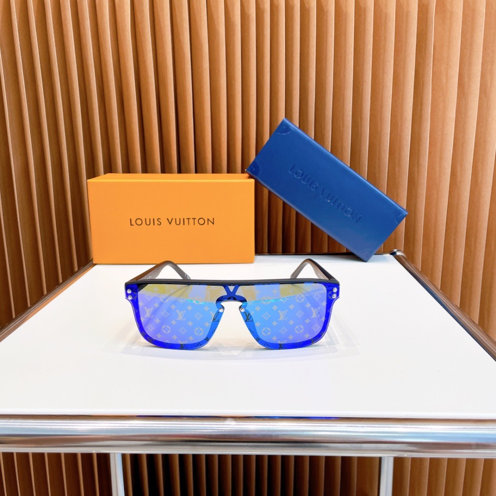 LV SUNGLASSES