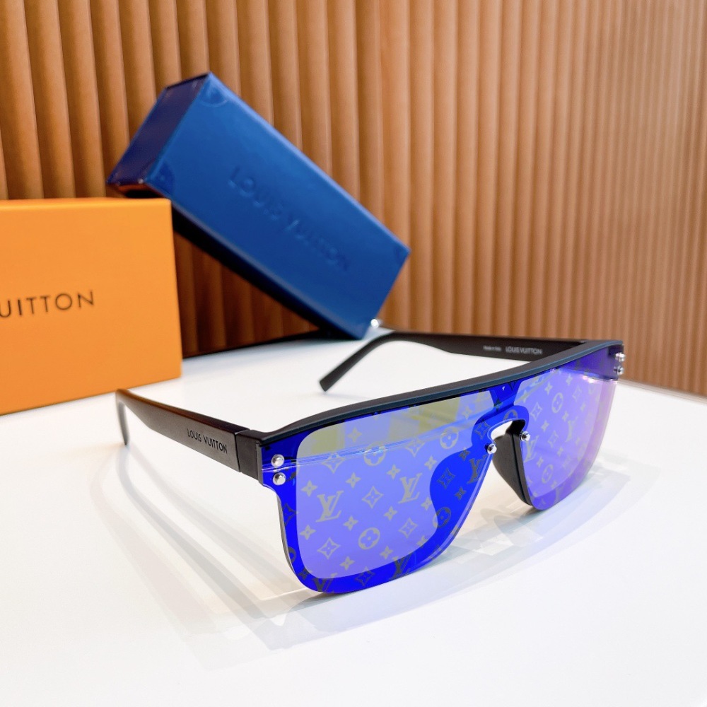 LV SUNGLASSES