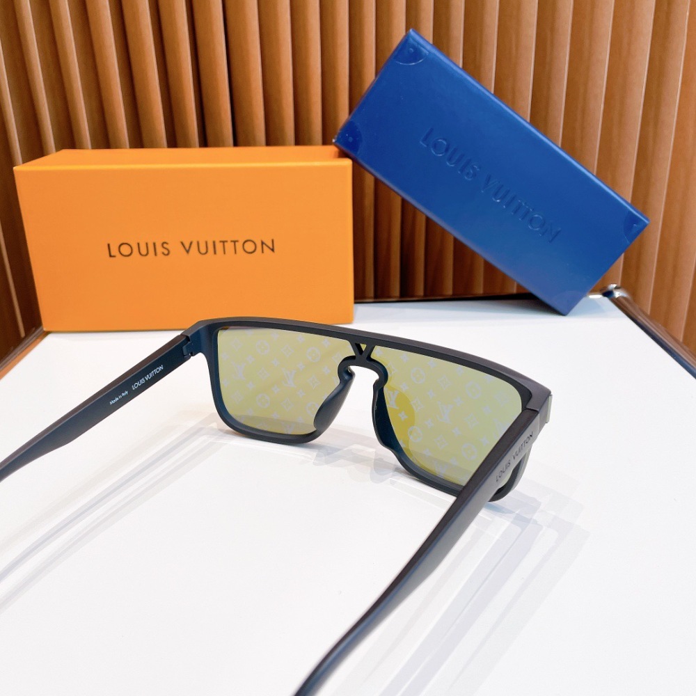 LV SUNGLASSES