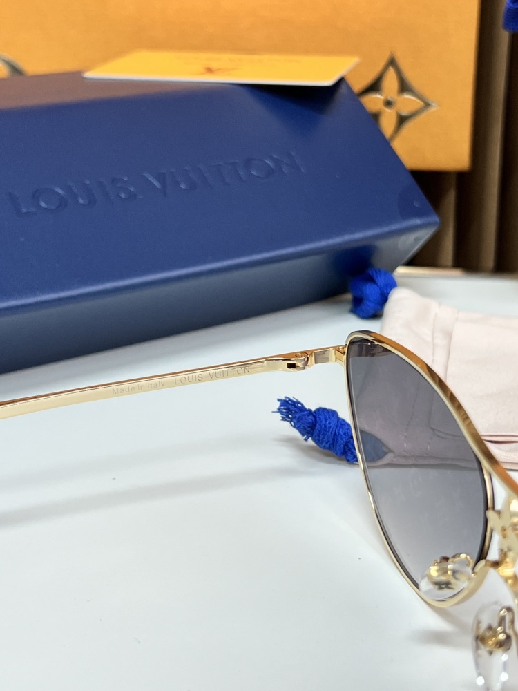 LV SUNGLASSES