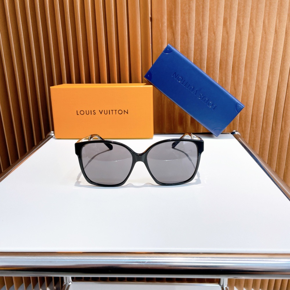 LV SUNGLASSES