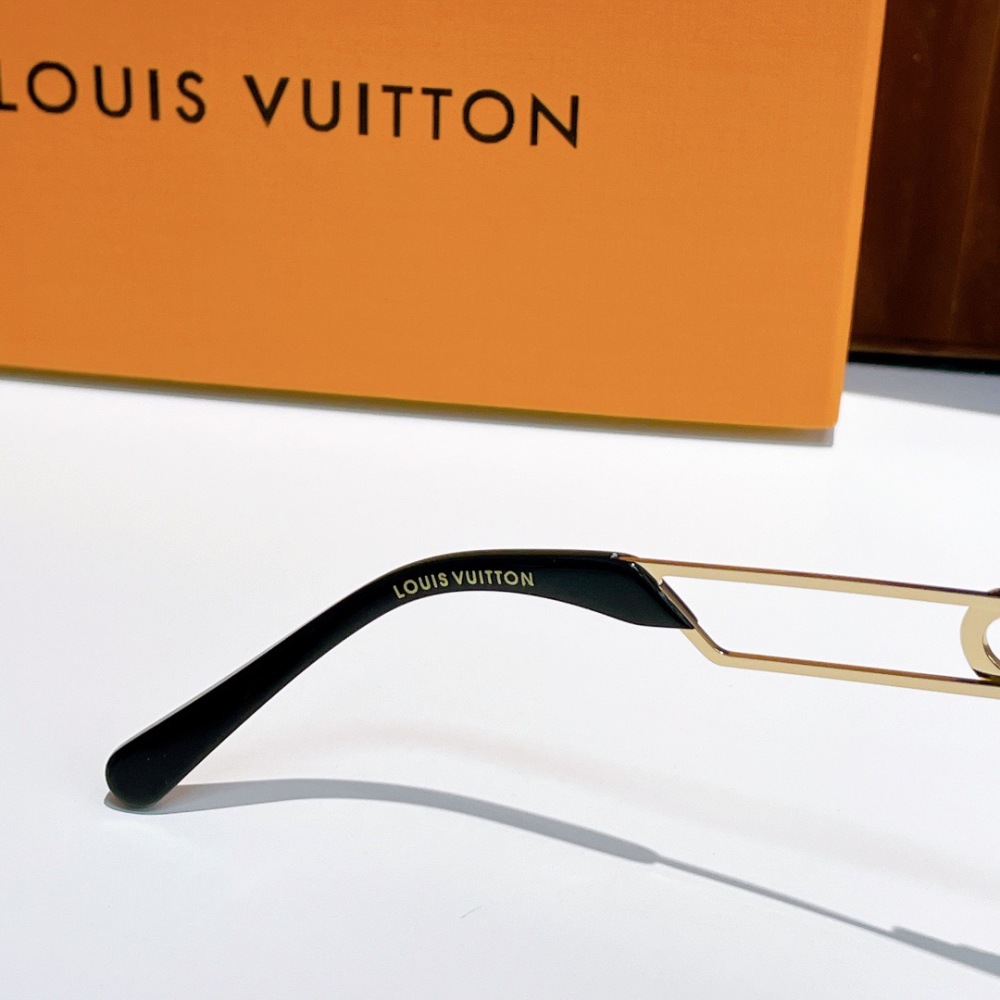 LV SUNGLASSES