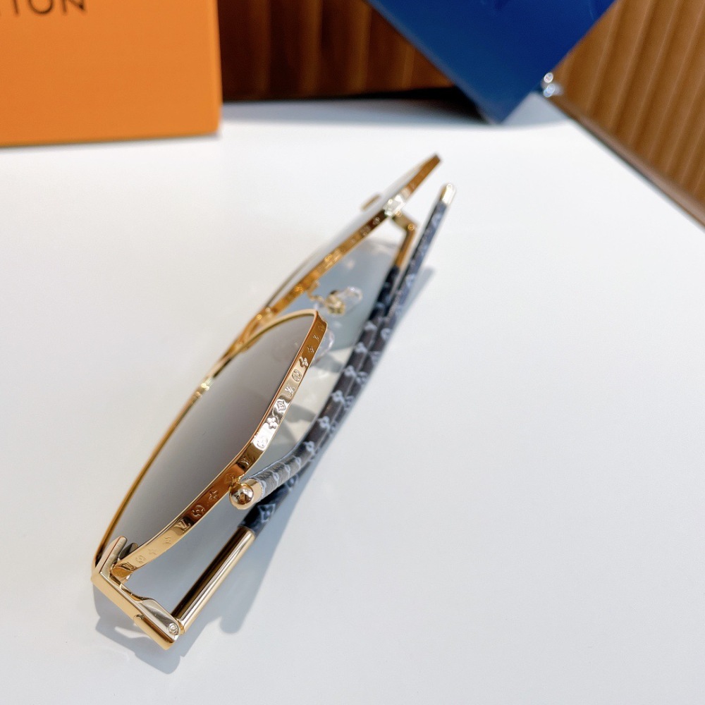 LV SUNGLASSES