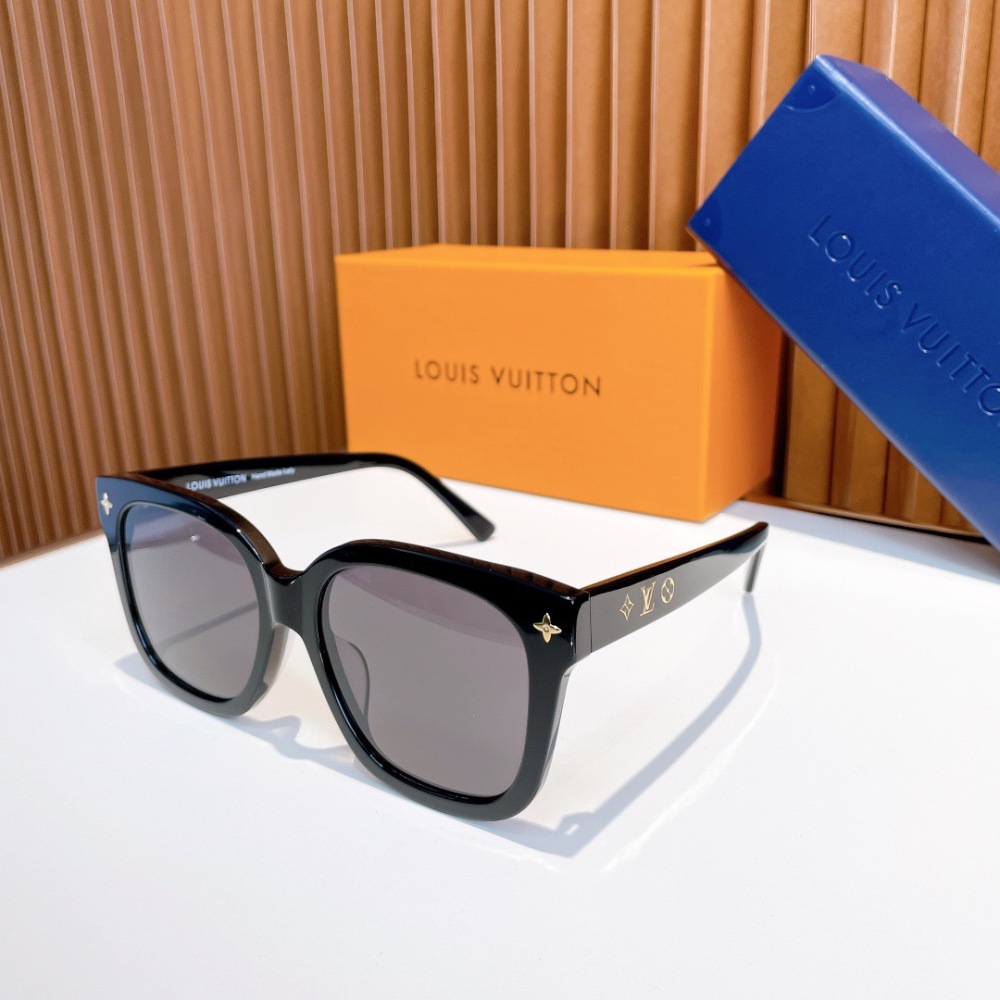 LV SUNGLASSES