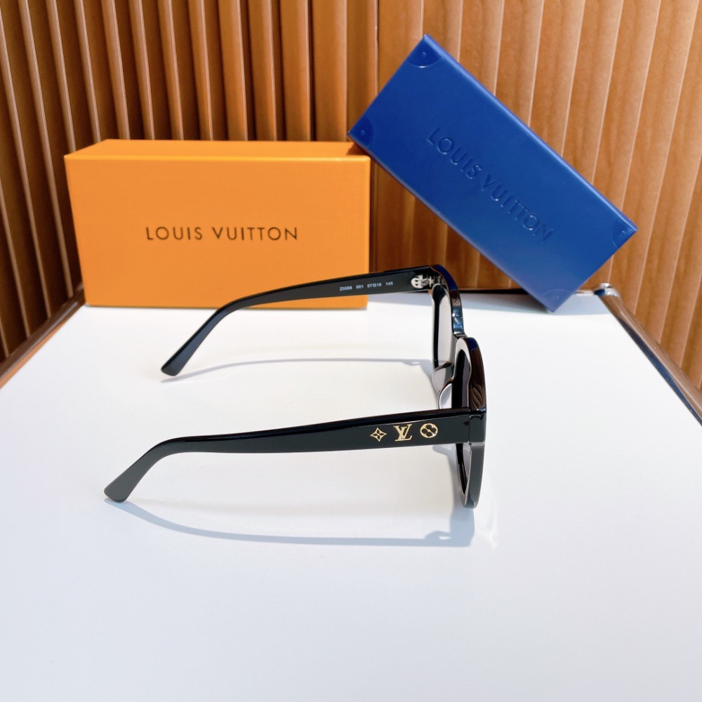 LV SUNGLASSES