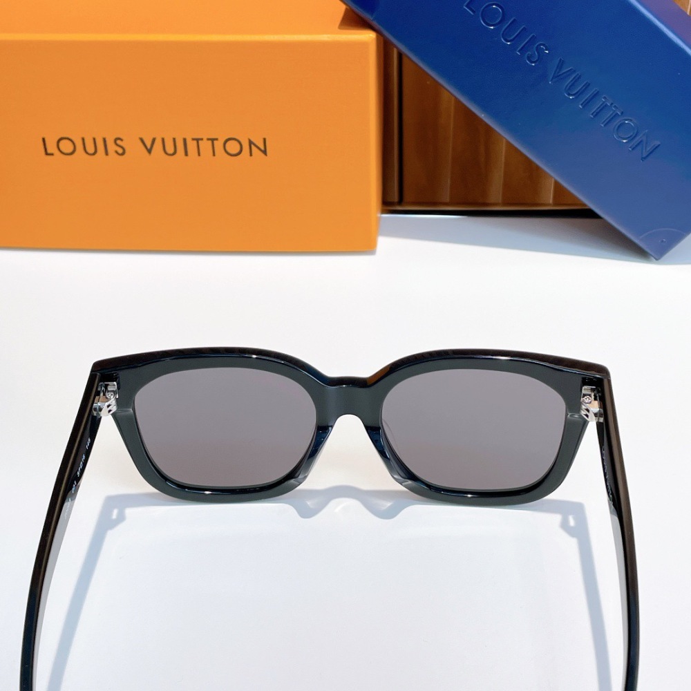 LV SUNGLASSES