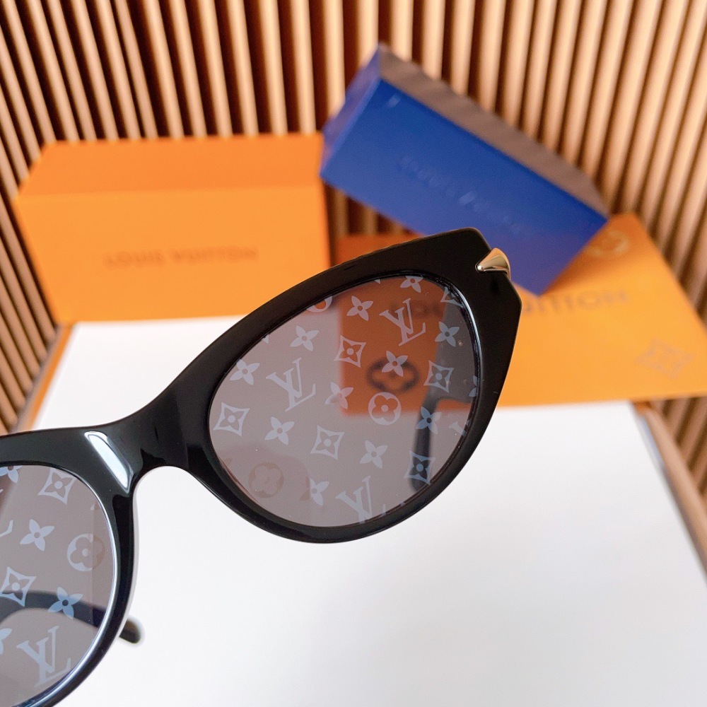 LV SUNGLASSES