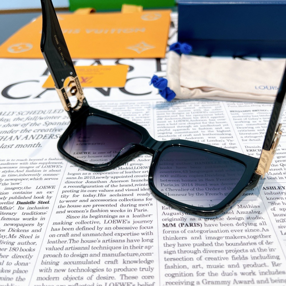 LV SUNGLASSES