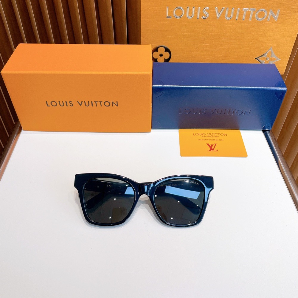 LV SUNGLASSES