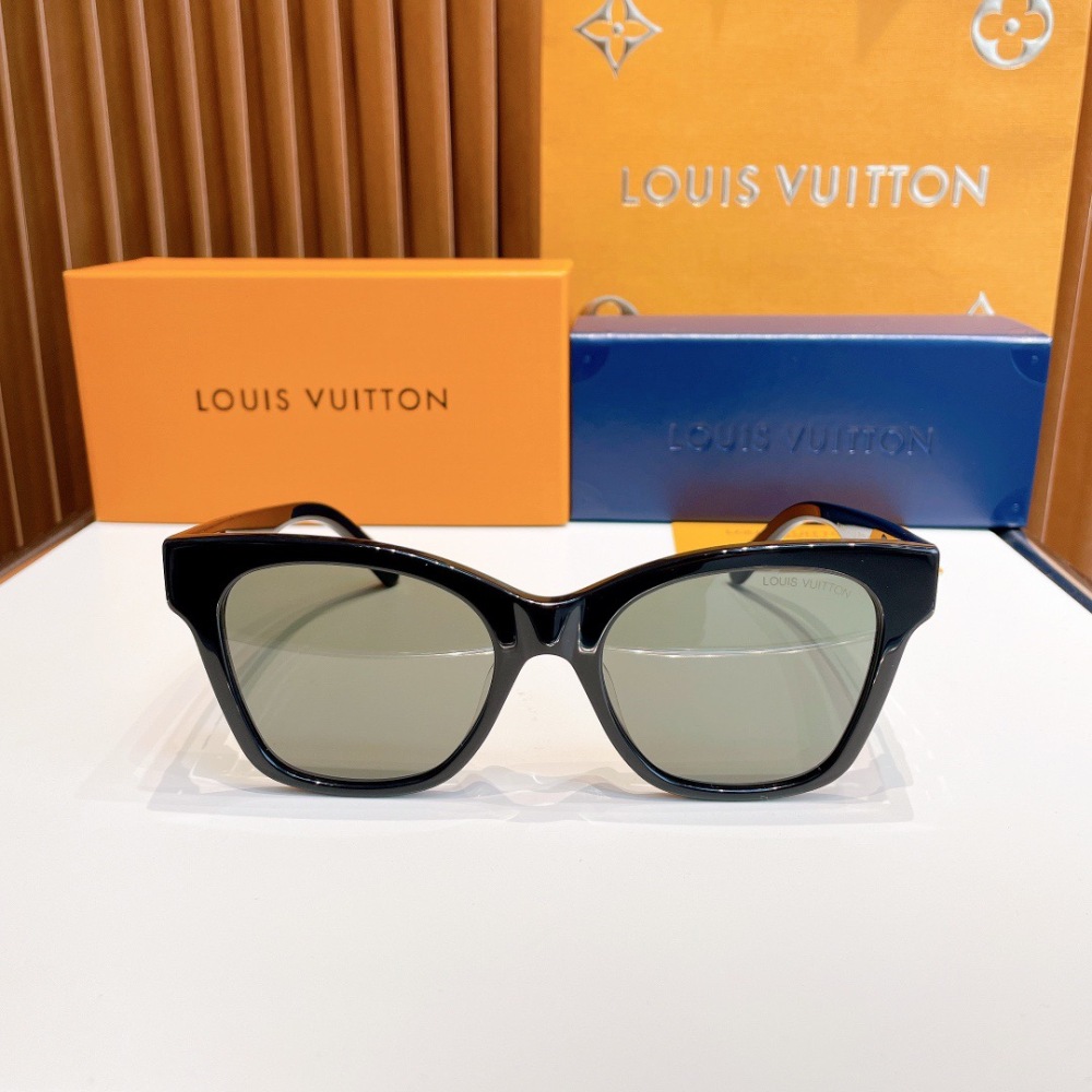 LV SUNGLASSES