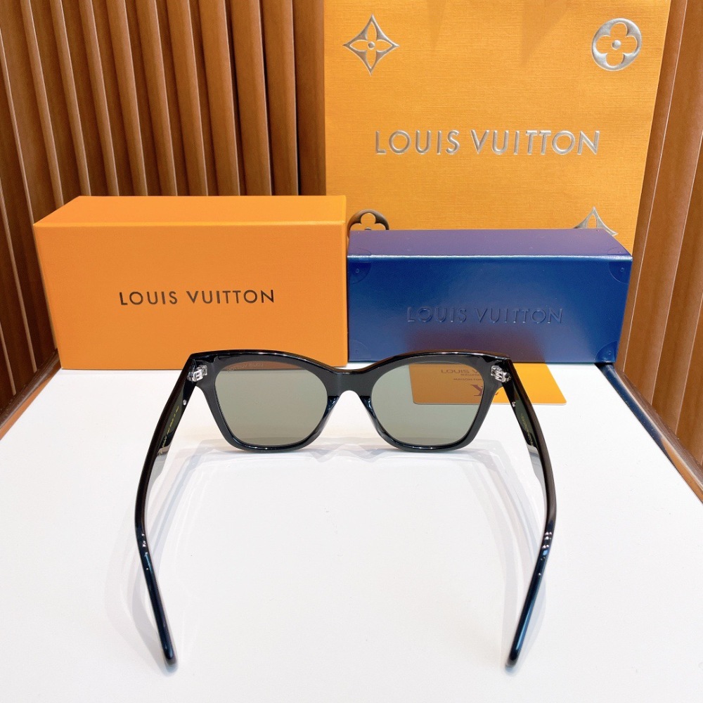 LV SUNGLASSES