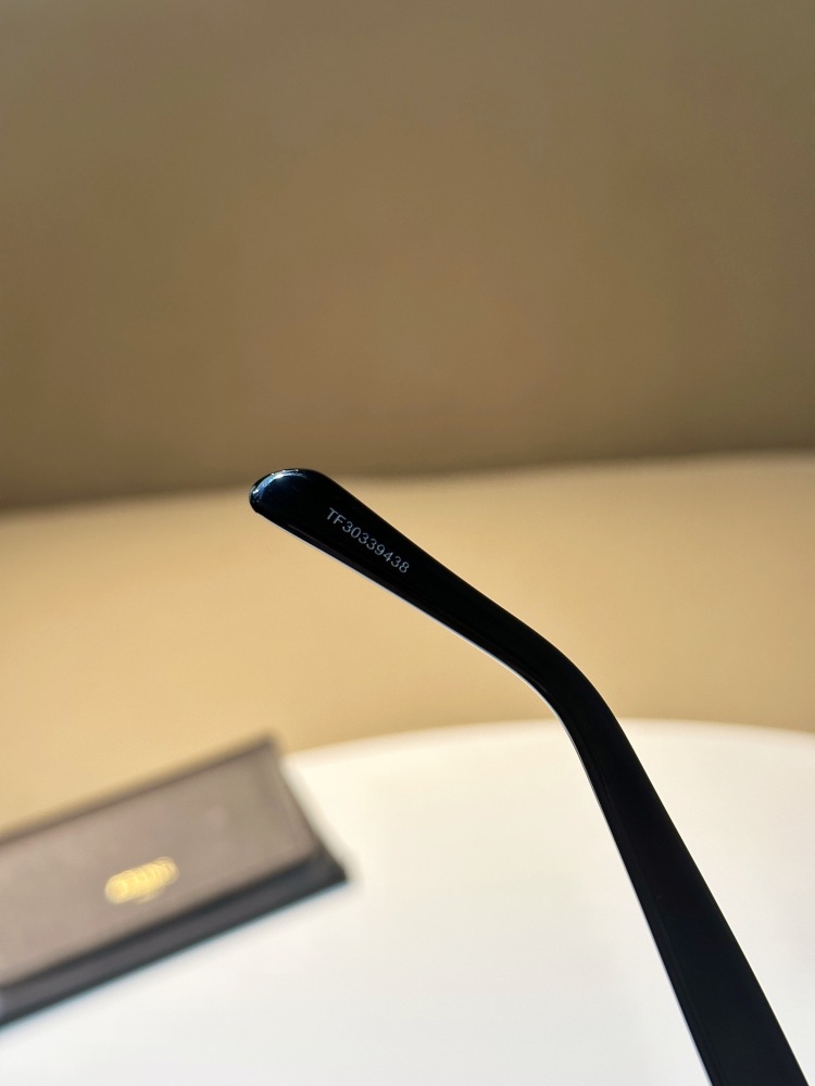 CELINE GLASSES