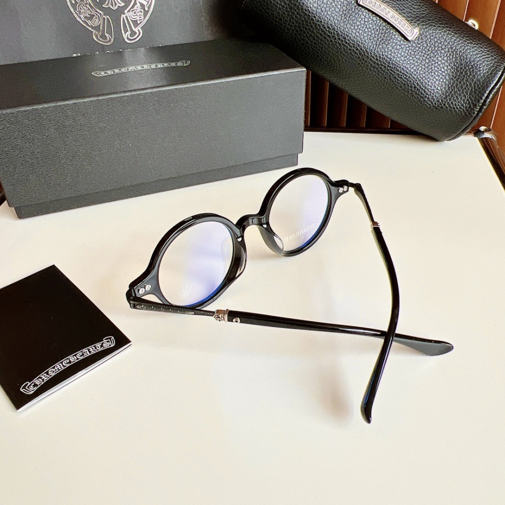 CHROME HEARTS GLASSES