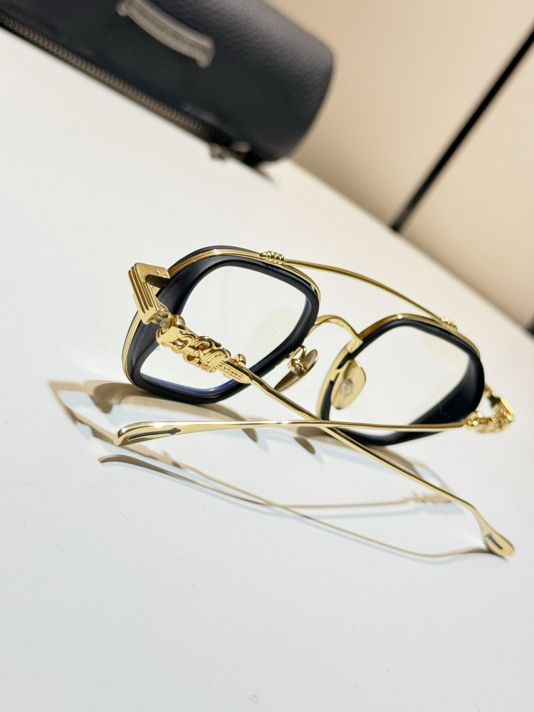 CHROME HEARTS GLASSES