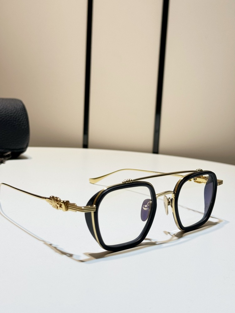 CHROME HEARTS GLASSES