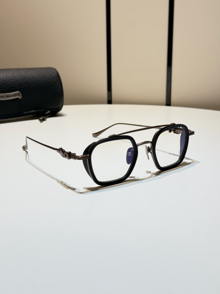 CHROME HEARTS GLASSES