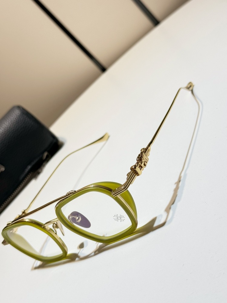 CHROME HEARTS GLASSES