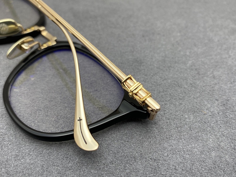 CHROME HEARTS GLASSES