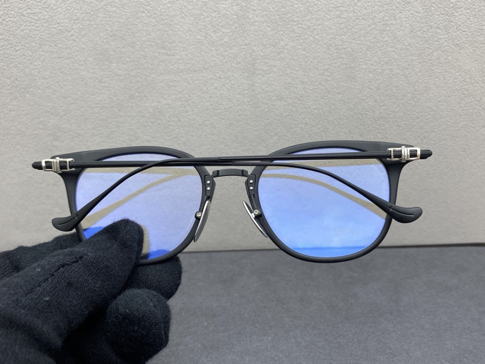 CHROME HEARTS GLASSES
