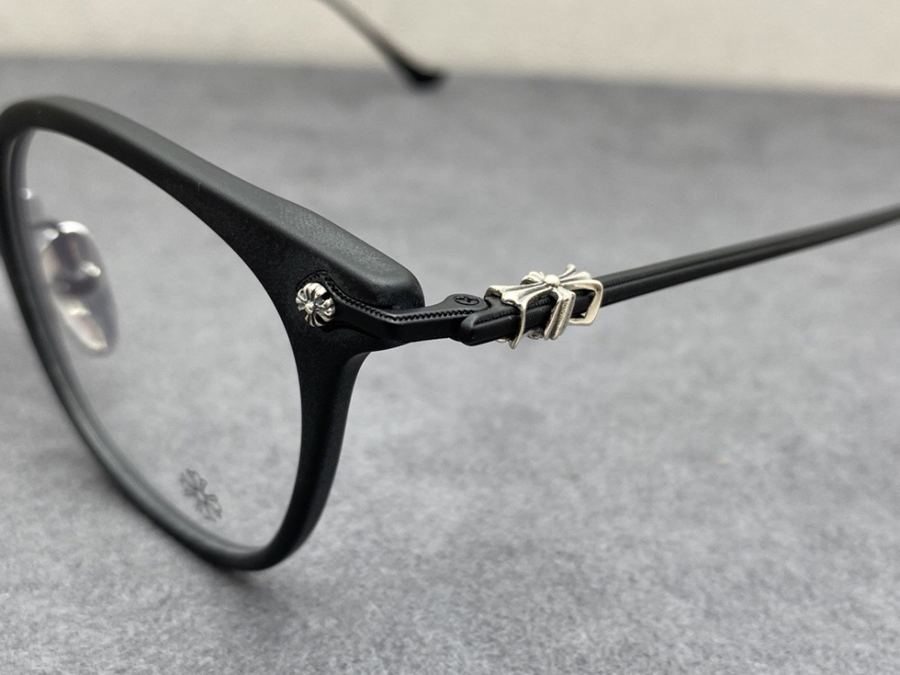 CHROME HEARTS GLASSES