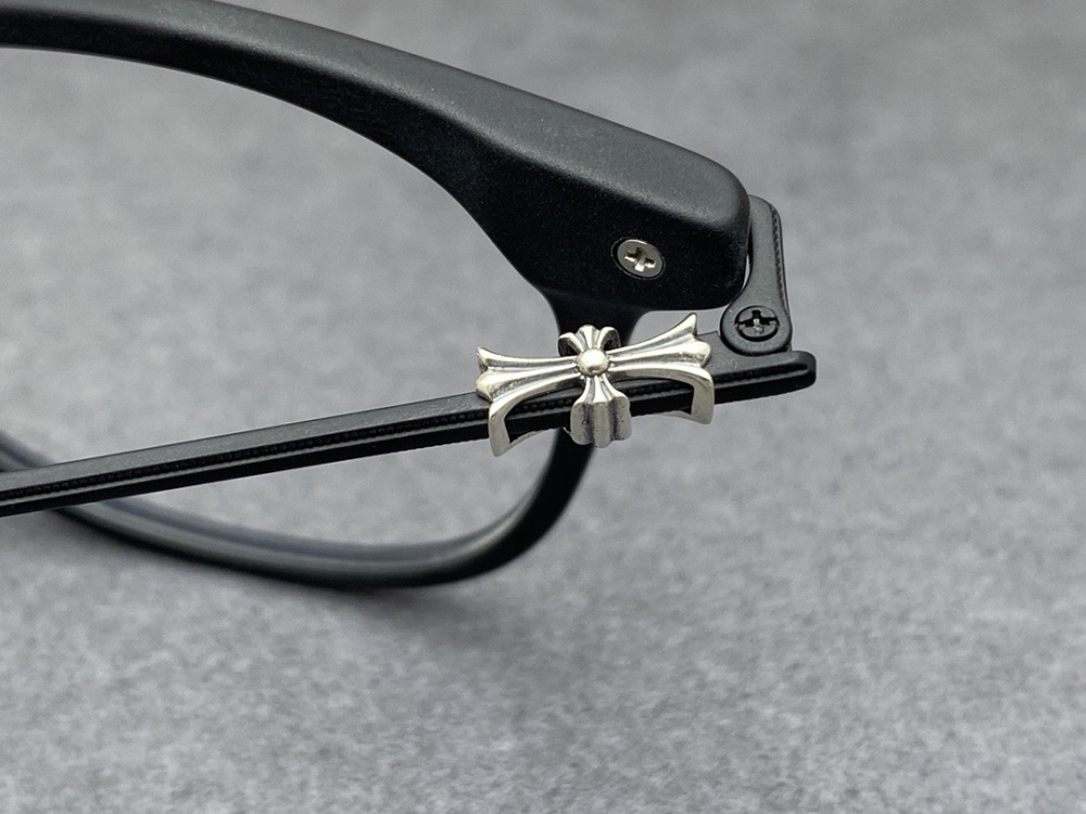CHROME HEARTS GLASSES