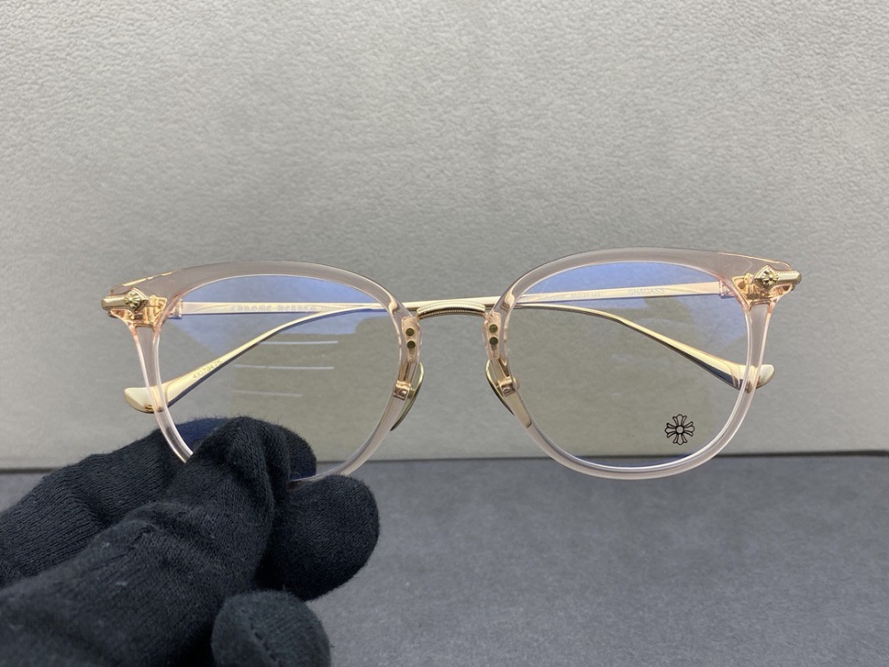 CHROME HEARTS GLASSES