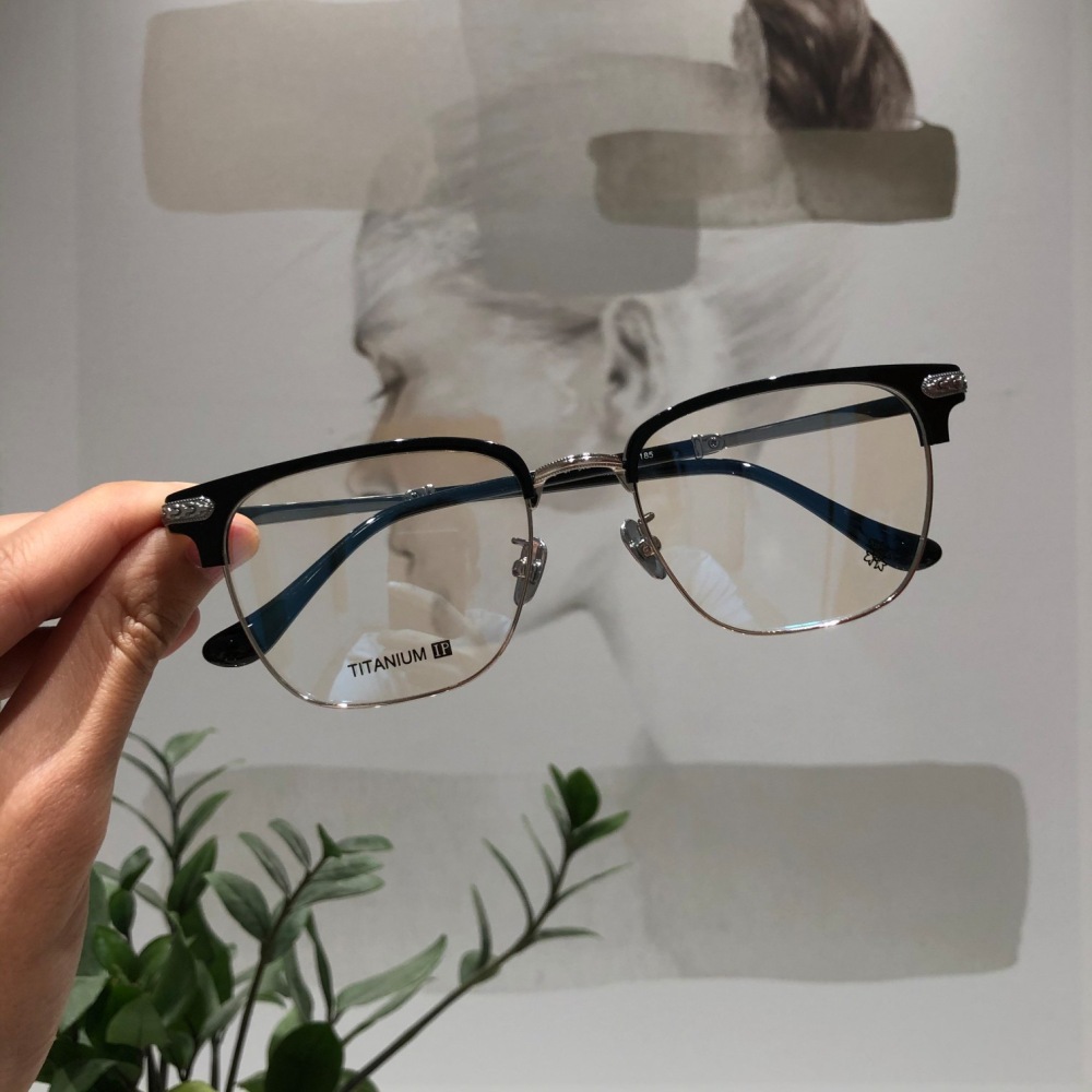CHROME HEARTS GLASSES