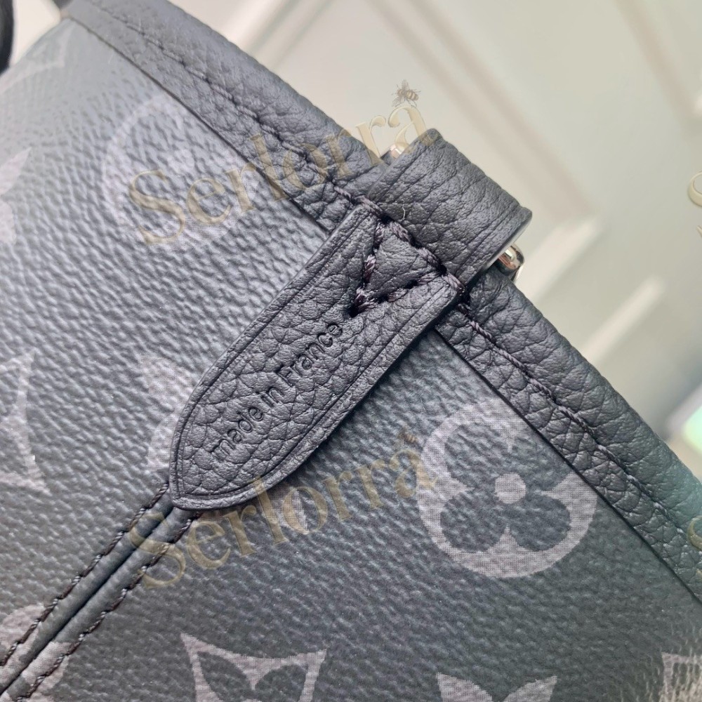 LOUIS VUITTON NEVERFULL BANDOULIÈRE INSIDE OUT BB