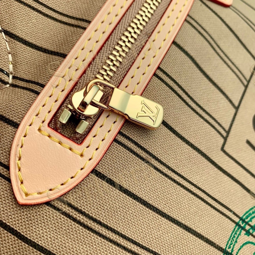 LOUIS VUITTON NEVERFULL BANDOULIÈRE INSIDE OUT GM