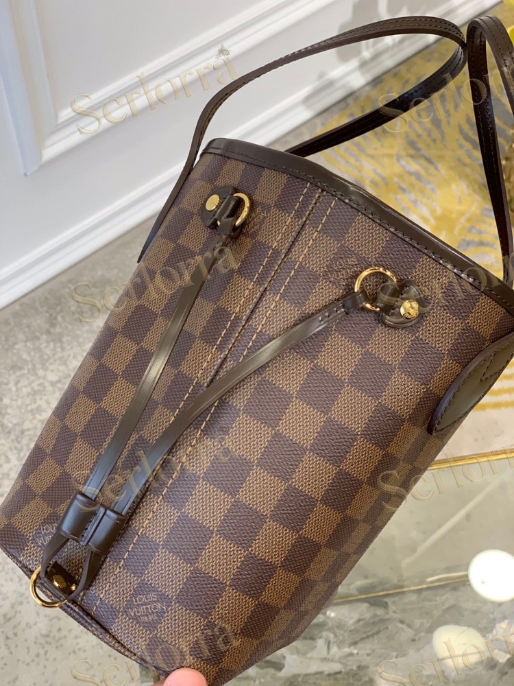 LOUIS VUITTON NEVERFULL PM