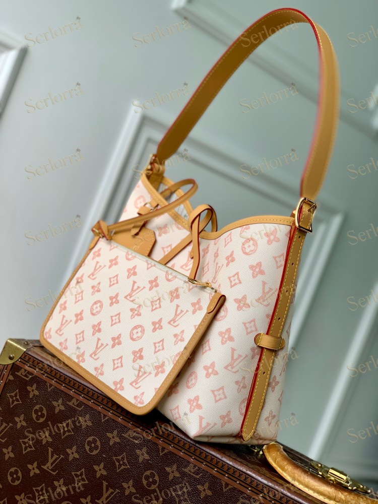 LOUIS VUITTON CARRYALL PM